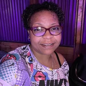 Meet your Posher, Carnesha